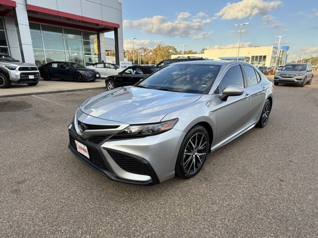 Used 2023 Toyota Camry
