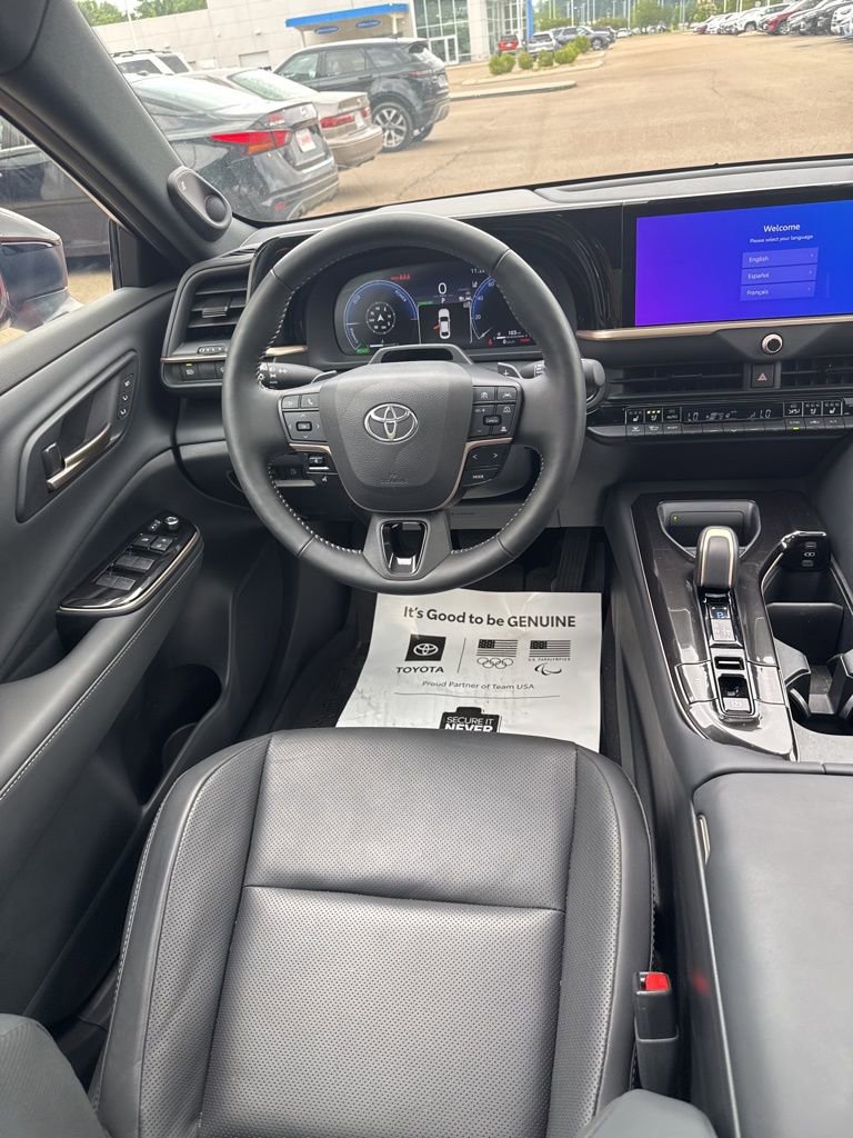 2024 Toyota Crown Platinum - Photo 43