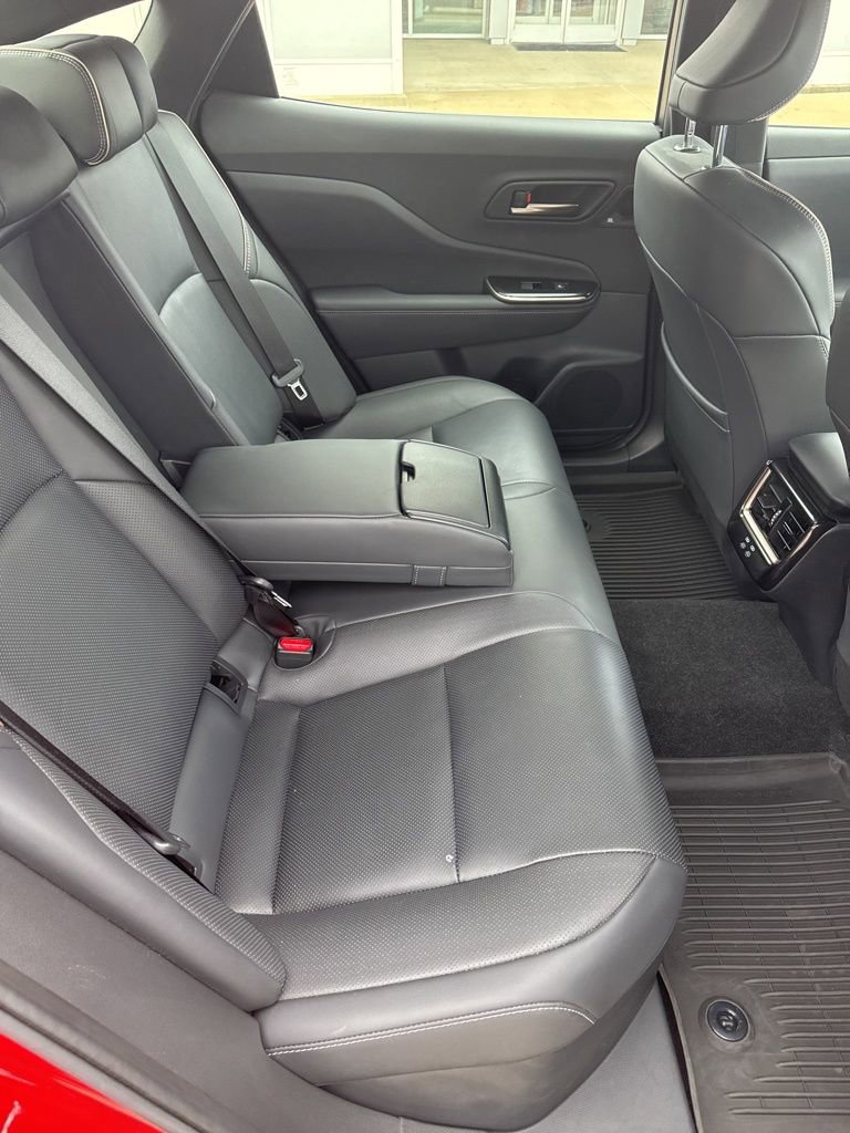 2024 Toyota Crown Platinum - Photo 18