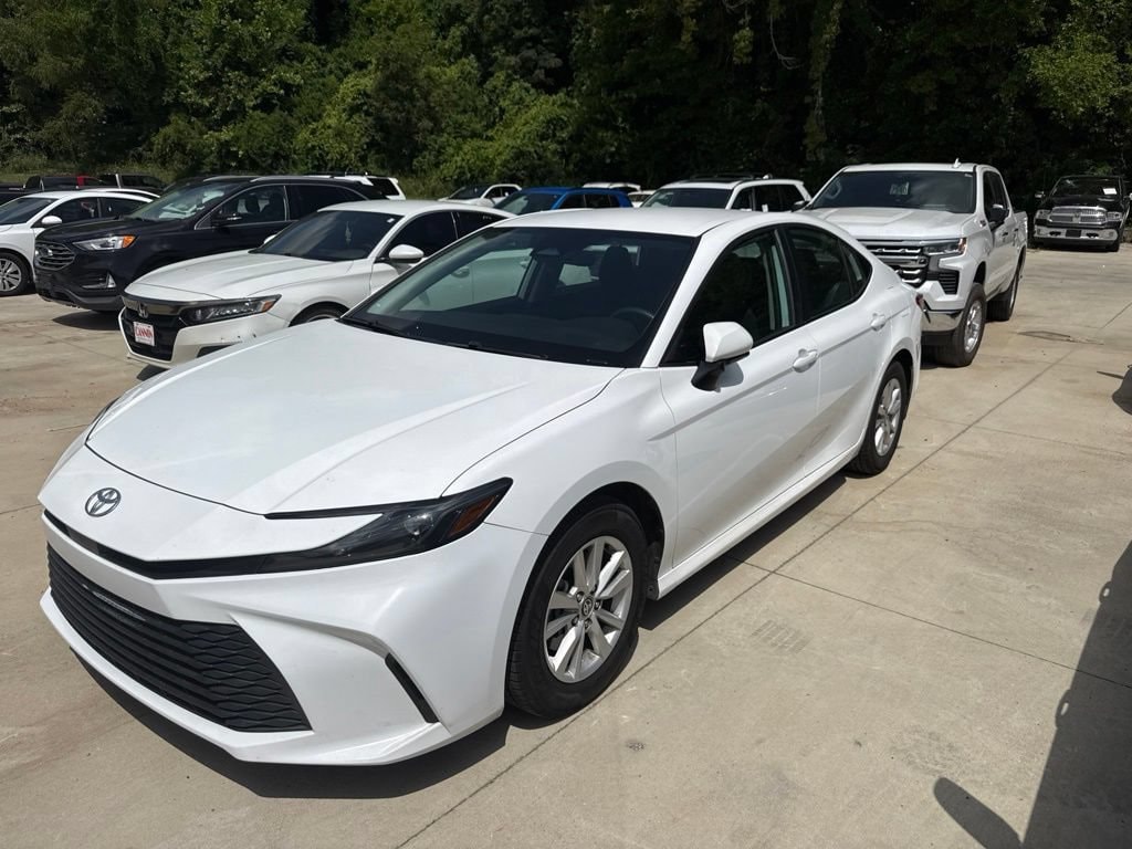 Used 2025 Toyota Camry