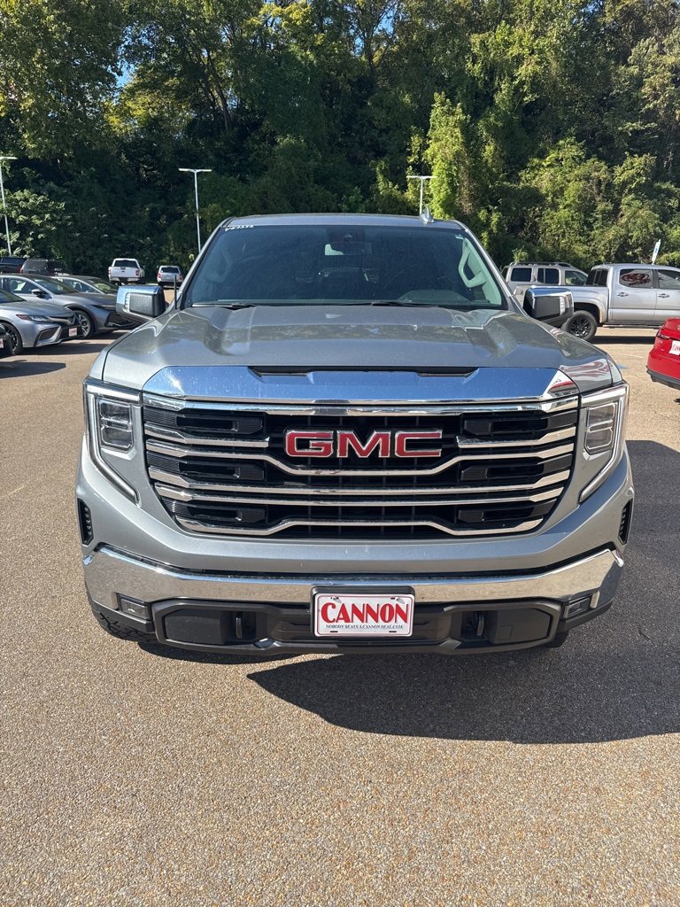 2024 Gmc Sierra 1500 SLT photo 2