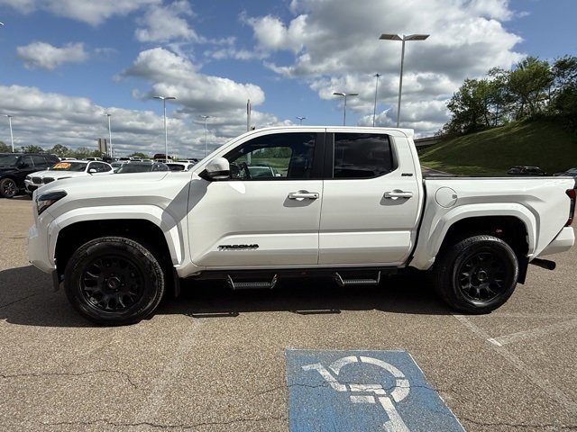 Used 2024 Toyota Tacoma SR5 with VIN 3TMKB5FNXRM001069 for sale in Vicksburg, MS