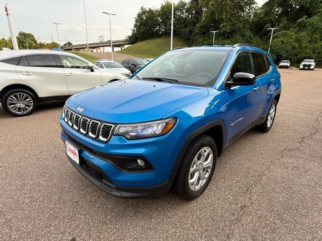 Used 2024 Jeep Compass Latitude Latitude 4x4