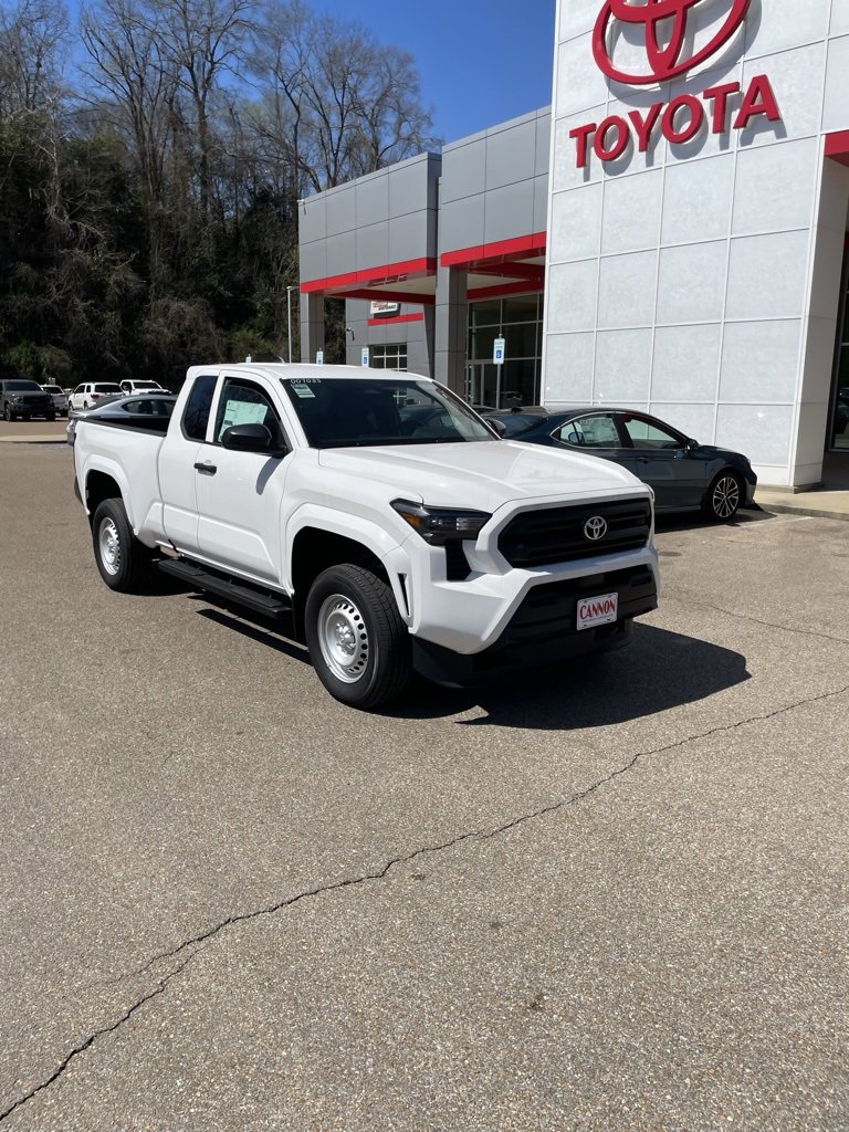 2024 Toyota Tacoma SR XtraCab photo 2