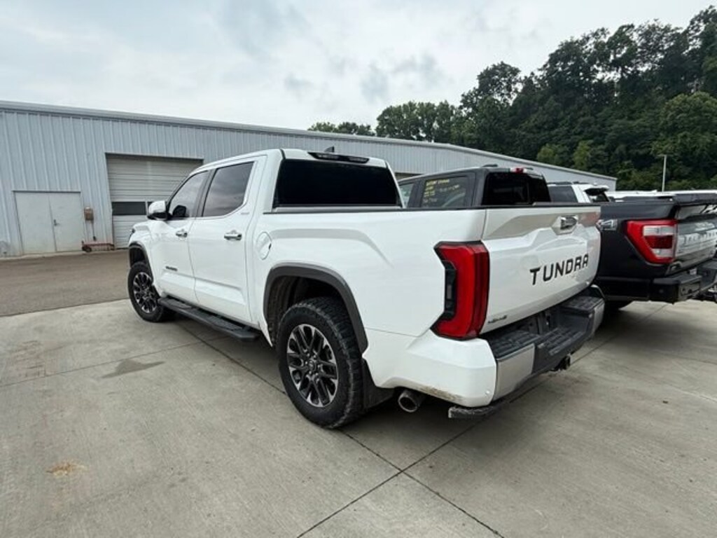 Used 2025 Toyota Tundra 4WD Limited Limited CrewMax 5.5 Bed