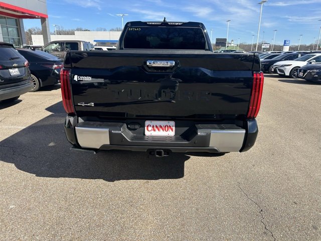 2024 Toyota Tundra Limited CrewMax photo 4