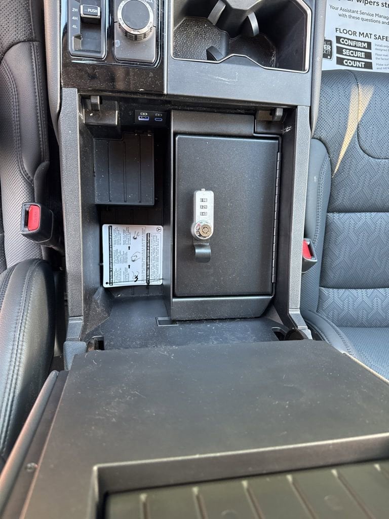 2023 Toyota Tundra Limited - Photo 76