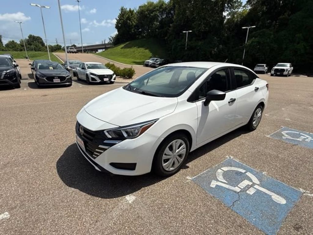 Used 2023 Nissan Versa S S CVT