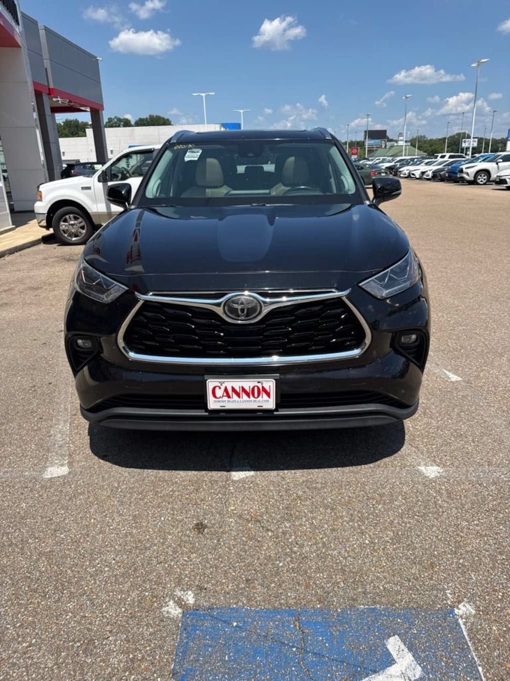 Used 2020 Toyota Highlander Limited Limited FWD