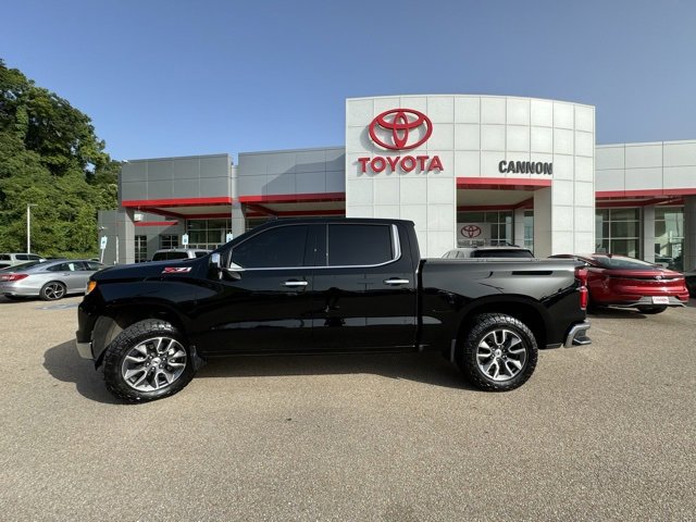 Used 2023 Chevrolet Silverado 1500 LTZ with VIN 1GCUDGEL5PZ296821 for sale in Vicksburg, MS