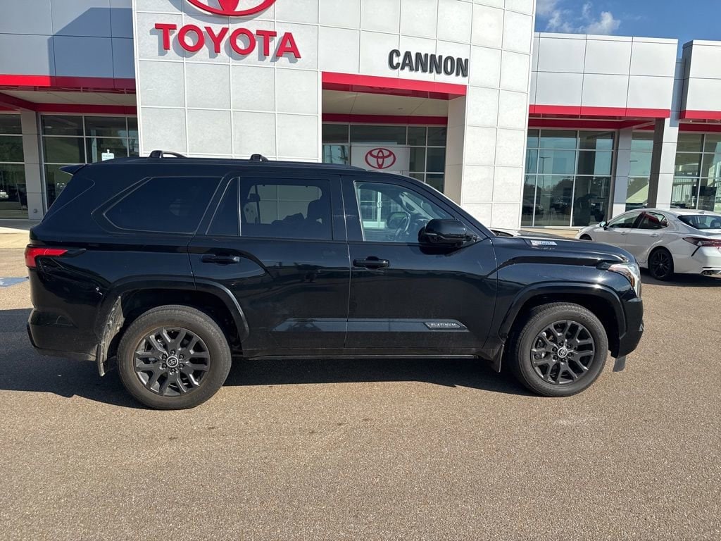 Used 2024 Toyota Sequoia Platinum Platinum 4WD