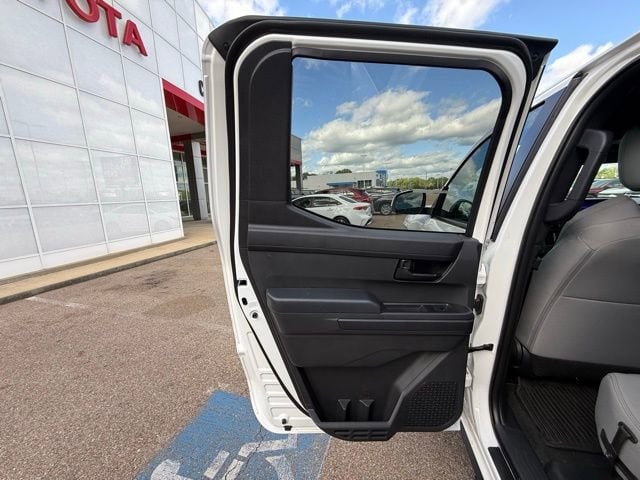 2024 Toyota Tacoma SR5 - Photo 27