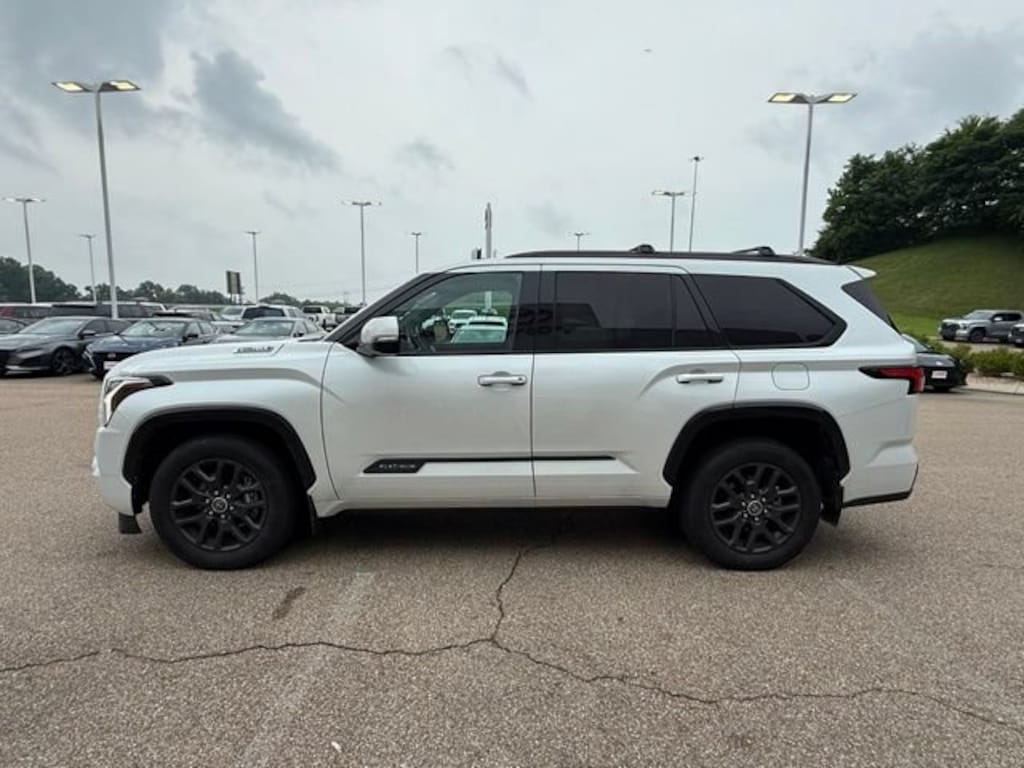 Used 2023 Toyota Sequoia Platinum Platinum 4WD