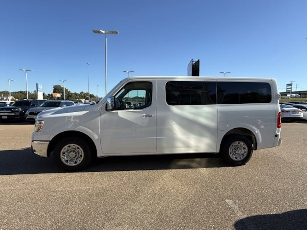 Used 2018 Nissan NV Passenger NV3500 HD SL NV3500 HD SL V8