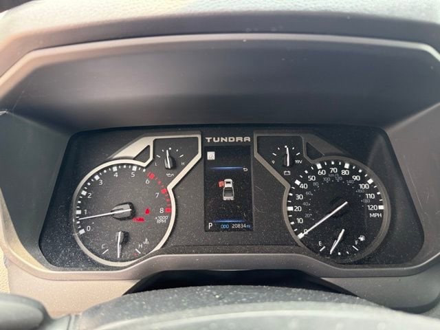 2023 Toyota Tundra Limited - Photo 16