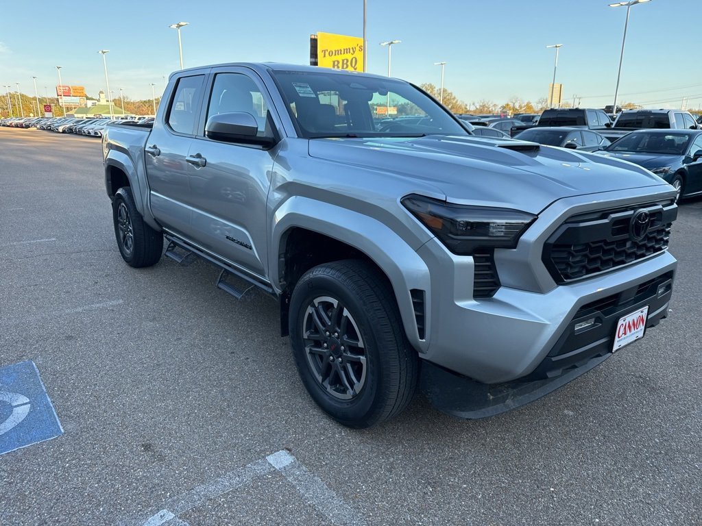 2024 Toyota Tacoma TRD Sport photo 3