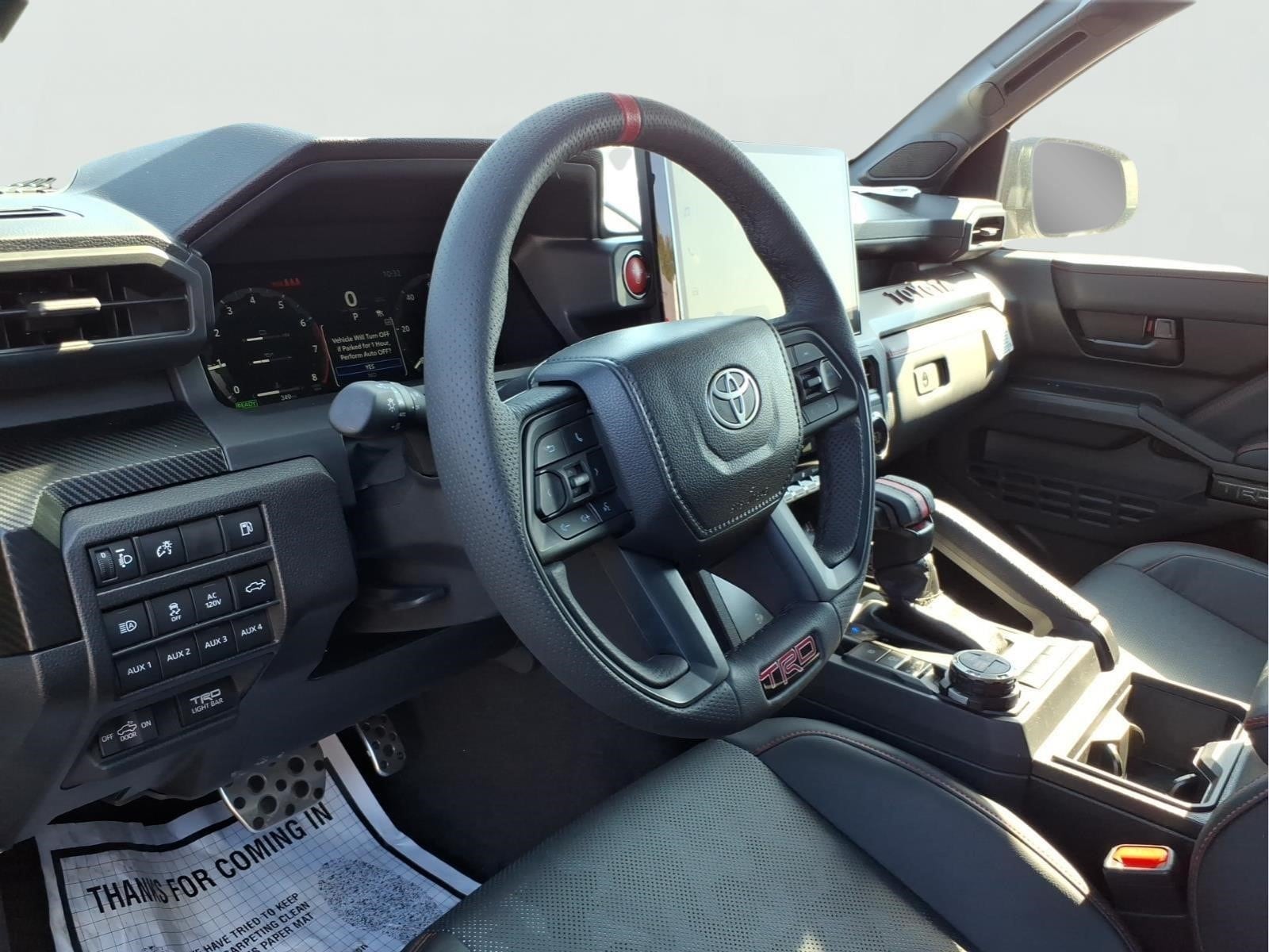 2025 Toyota Tacoma TRD Pro - Photo 17