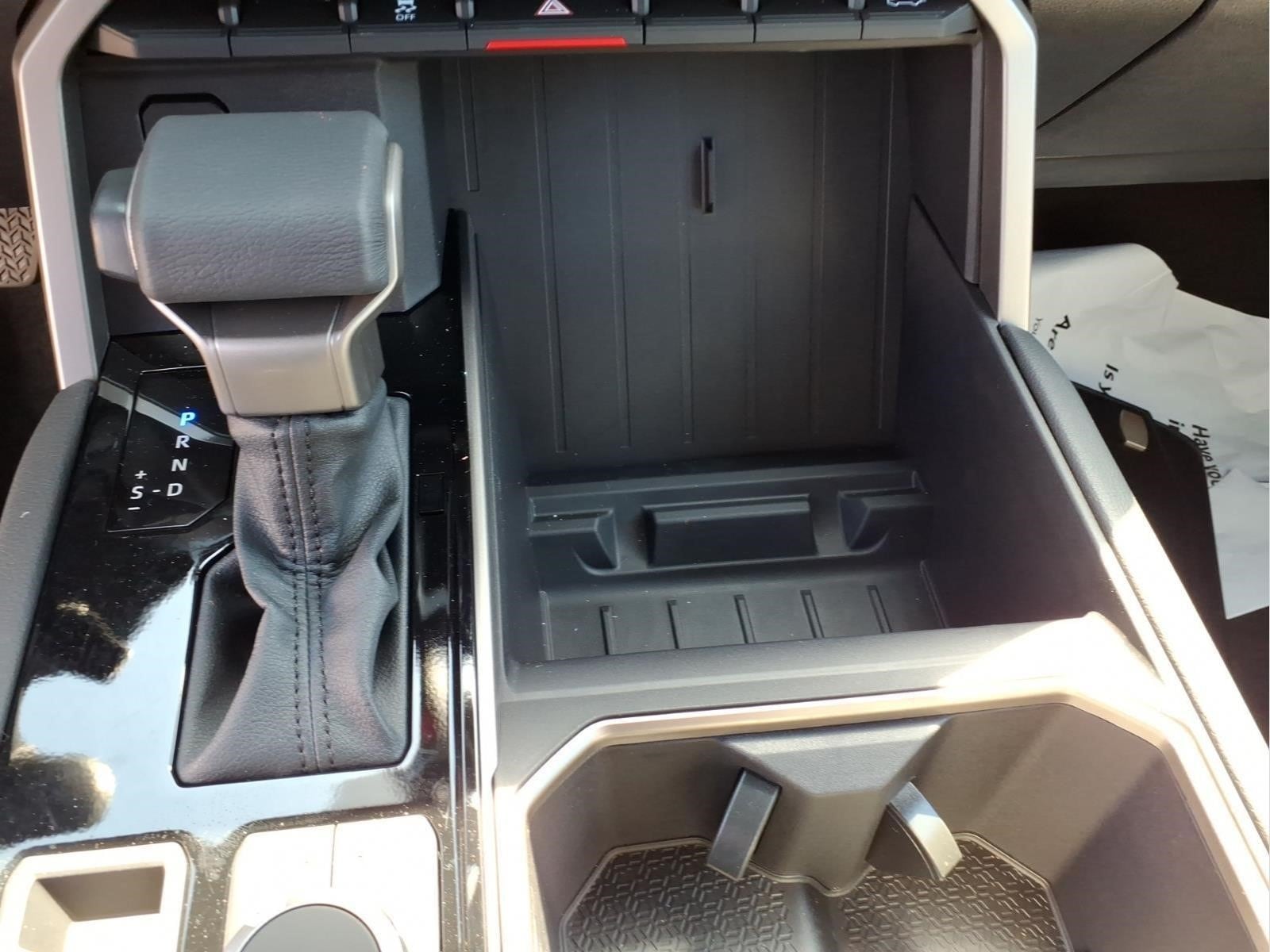 2026 Toyota Tundra Limited - Photo 20