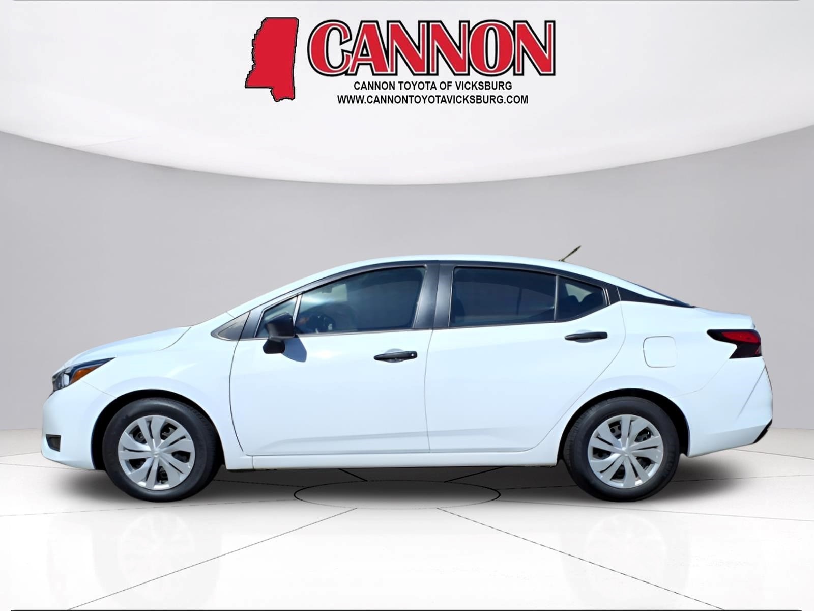 Used 2024 Nissan Versa Sedan S with VIN 3N1CN8DVXRL822231 for sale in Vicksburg, MS