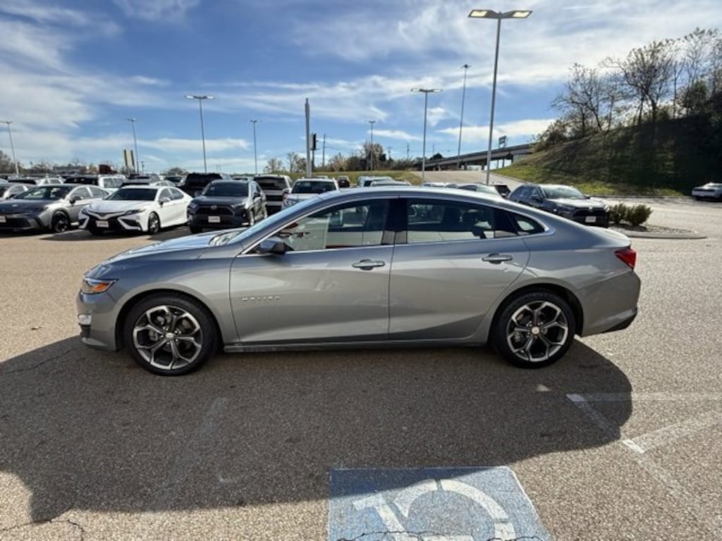 Used 2024 Chevrolet Malibu LT Sedan
