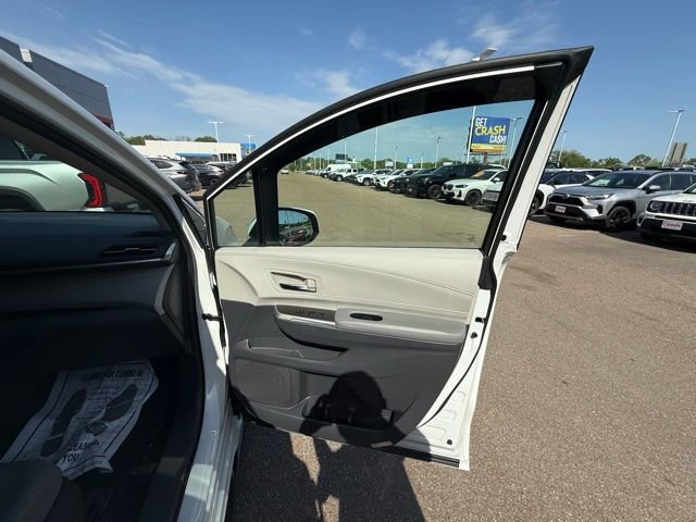 2022 Toyota Sienna Limited - Photo 35
