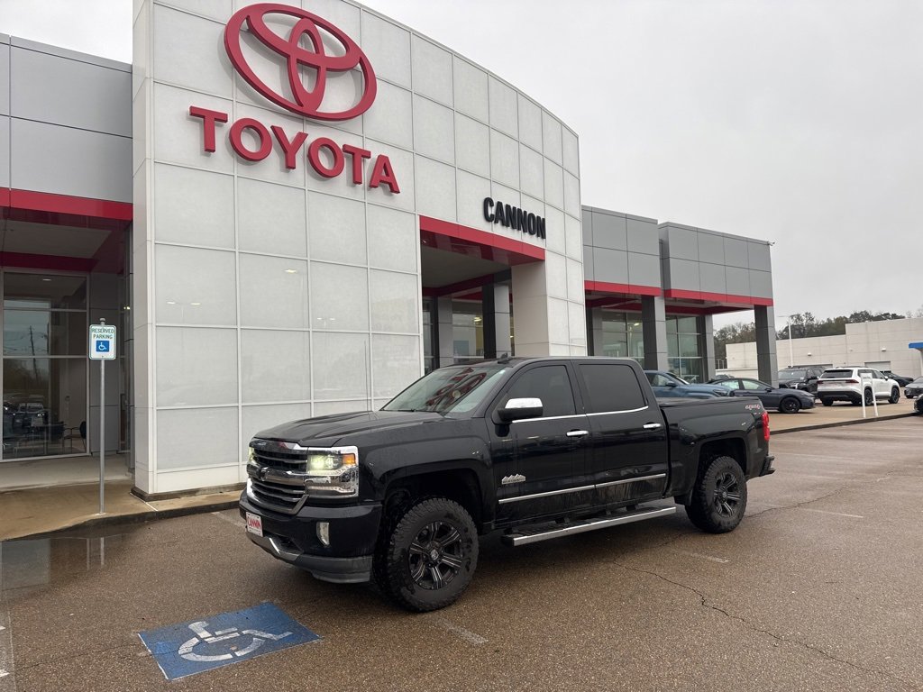 2016 Chevrolet Silverado 1500 High Country's photo