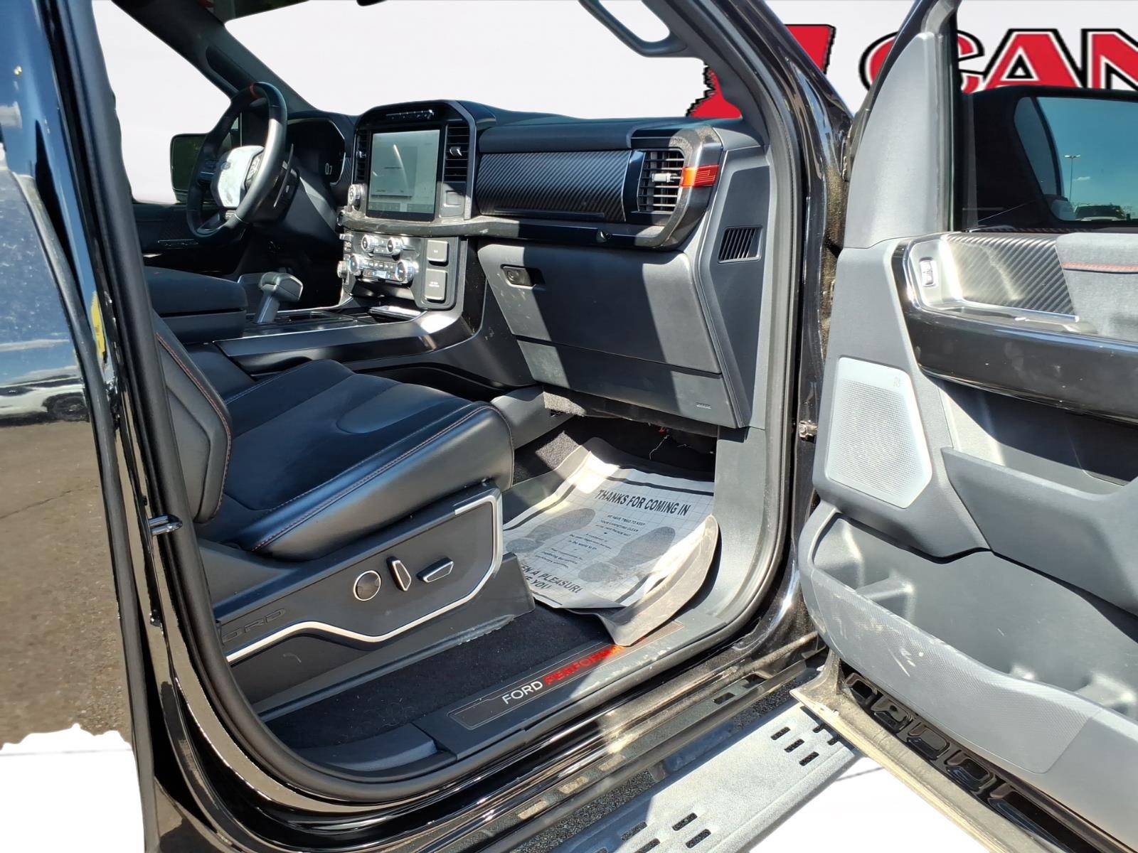 2023 Ford F-150 Raptor - Photo 23