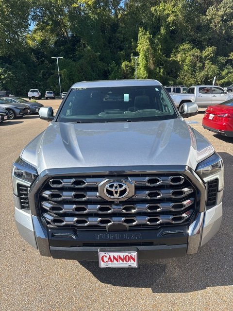 2025 Toyota Tundra Platinum CrewMax photo 2