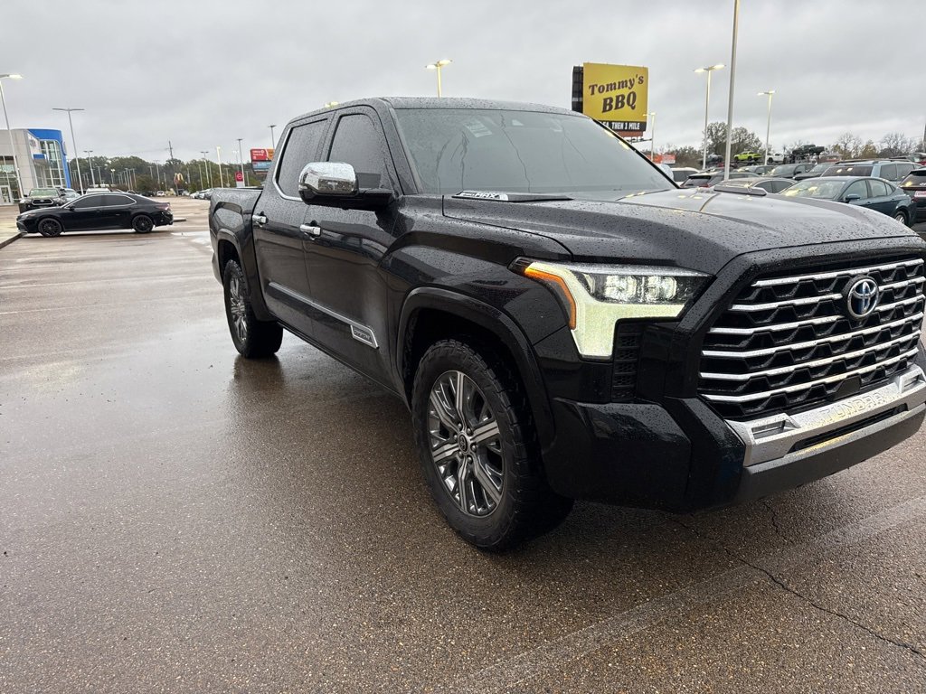 2023 Toyota Tundra CapStone CrewMax photo 2