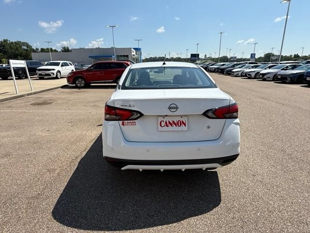 Used 2023 Nissan Versa Sedan S with VIN 3N1CN8DV6PL813894 for sale in Vicksburg, MS