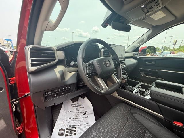 2023 Toyota Tundra Limited - Photo 10