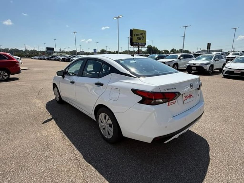 Used 2023 Nissan Versa S S CVT