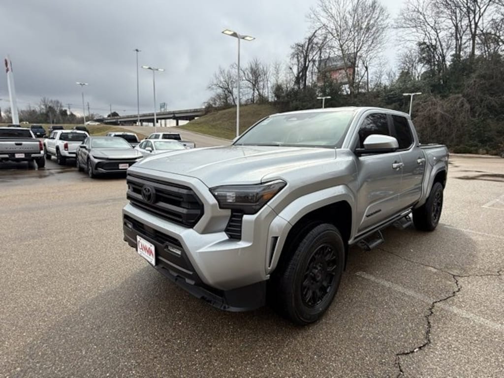 Used 2024 Toyota Tacoma 4WD