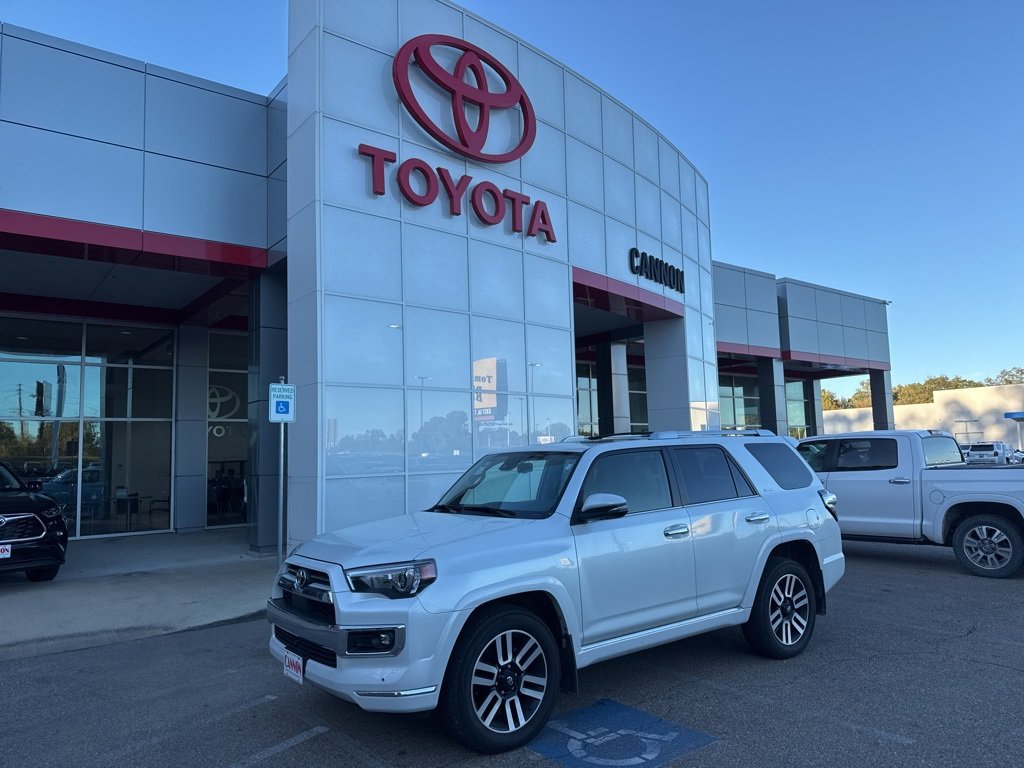 2024 Toyota 4Runner Limited's photo