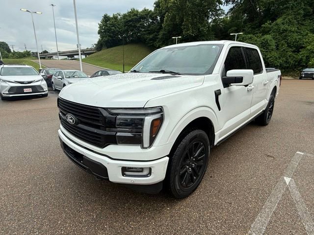 2025 Ford F-150 Platinum 4x4 SuperCrew 5-1/2 Box's photo