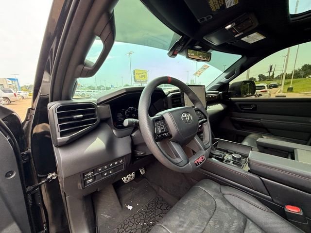2024 Toyota Sequoia TRD Pro - Photo 11