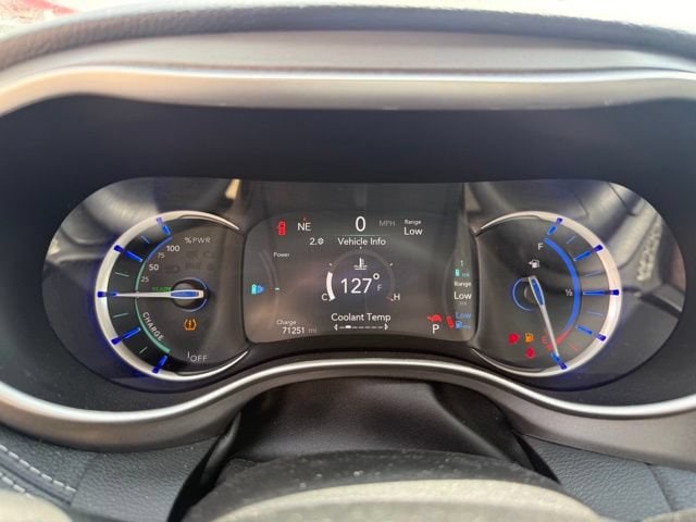 2023 Chrysler Pacifica Hybrid Touring L - Photo 17