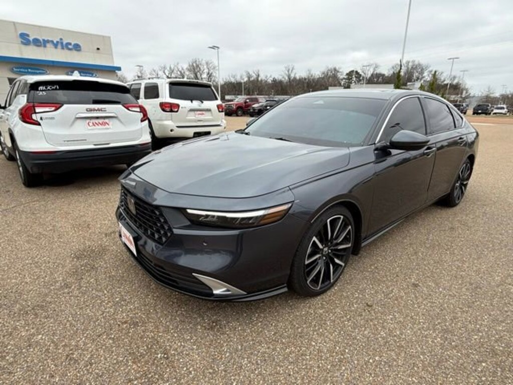 Used 2023 Honda Accord Sedan EX