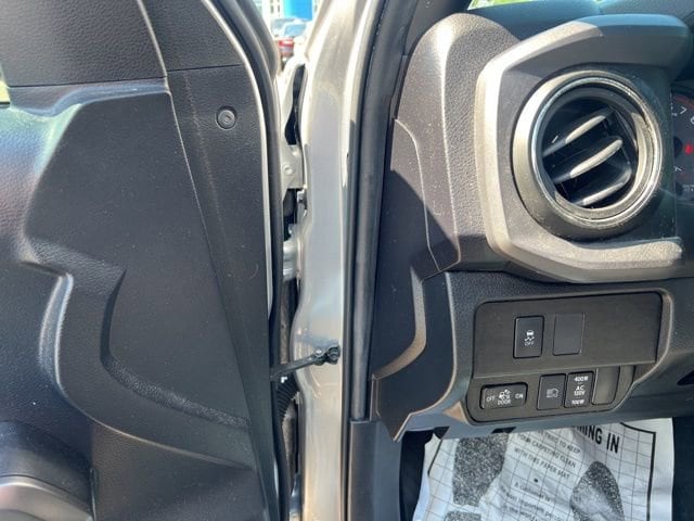2021 Toyota Tacoma TRD Off Road - Photo 26