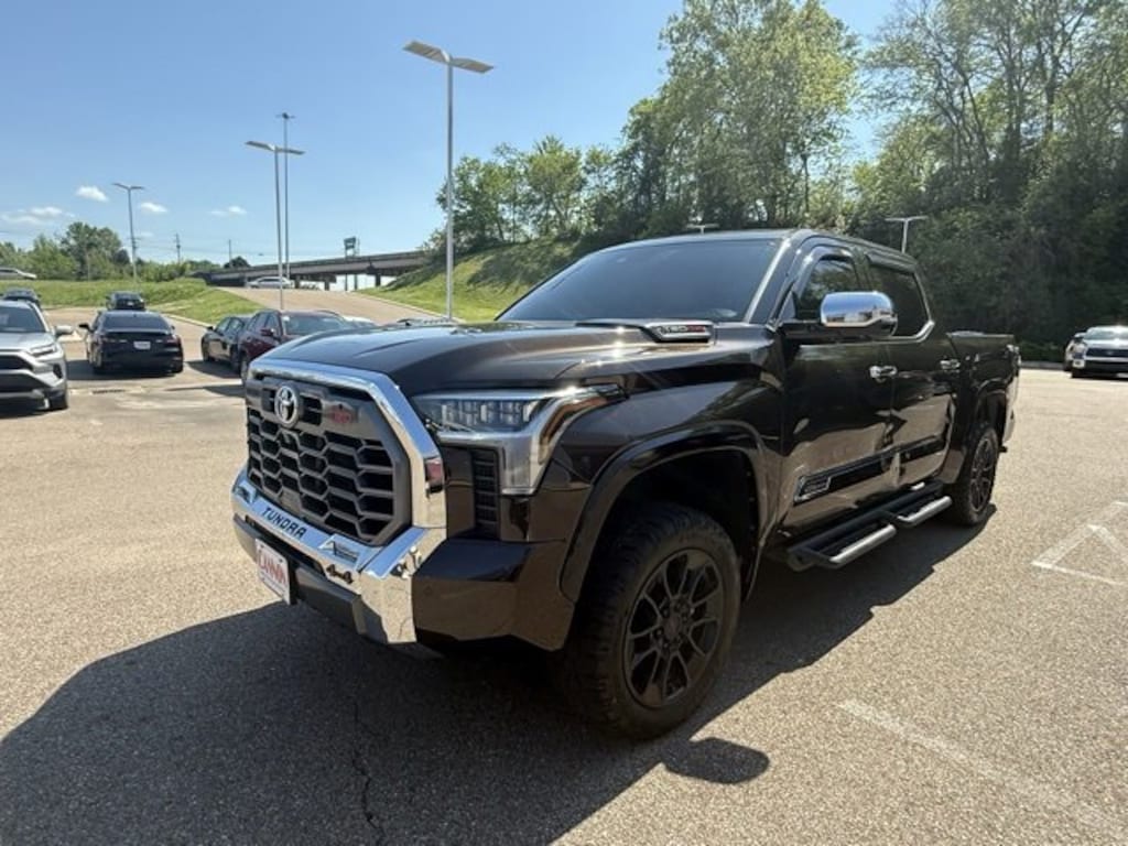 Used 2023 Toyota Tundra 4WD 1794 Edition 1794 Edition CrewMax 5.5 Bed