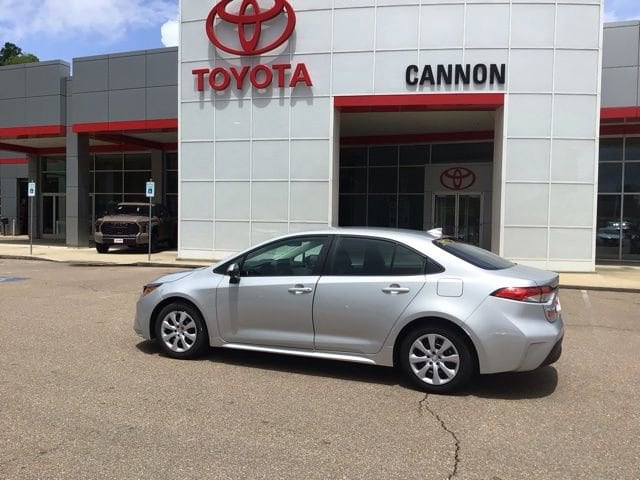 2024 Toyota Corolla LE CVT's photo