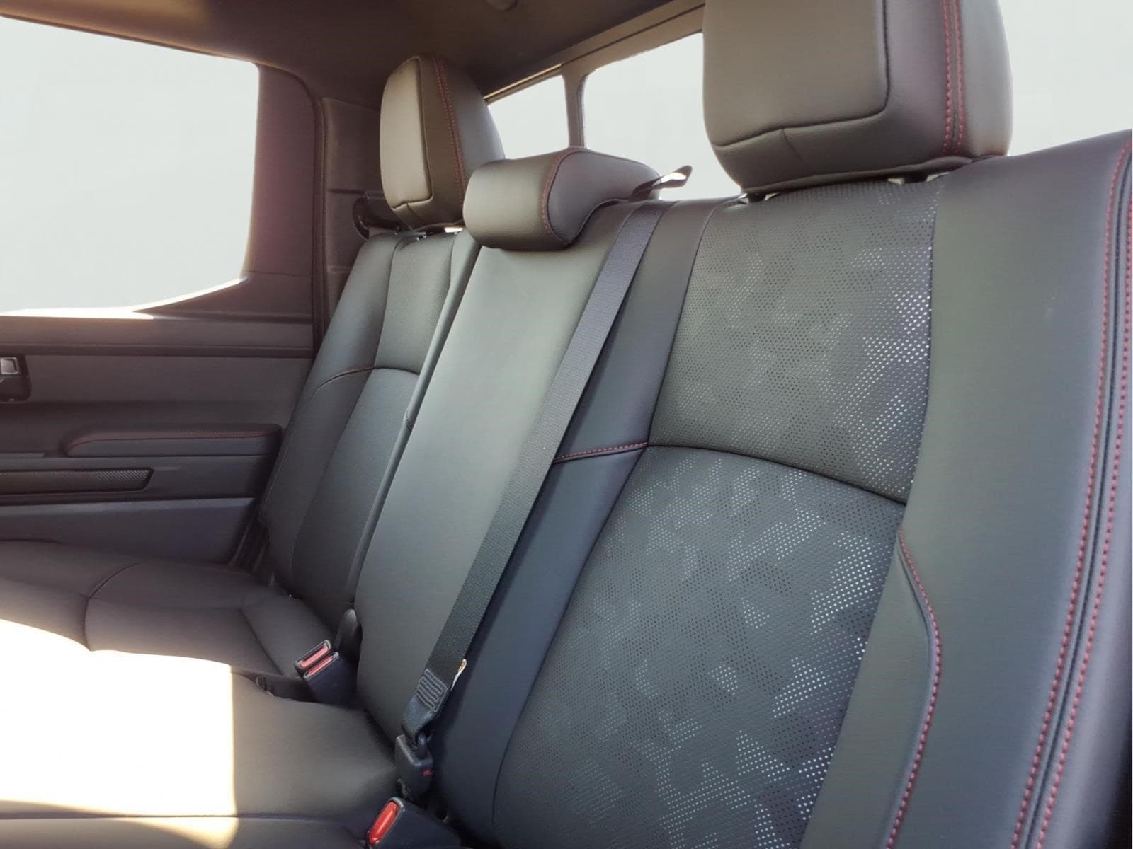 2025 Toyota Tacoma TRD Pro - Photo 11