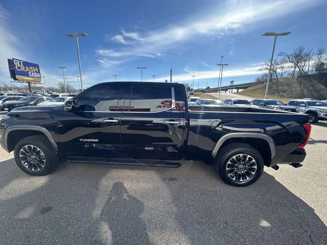 2024 Toyota Tundra Limited CrewMax photo 2