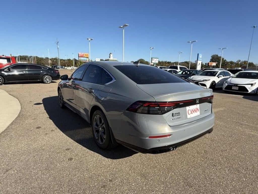 Used 2025 Honda Accord Hybrid EX-L Sedan