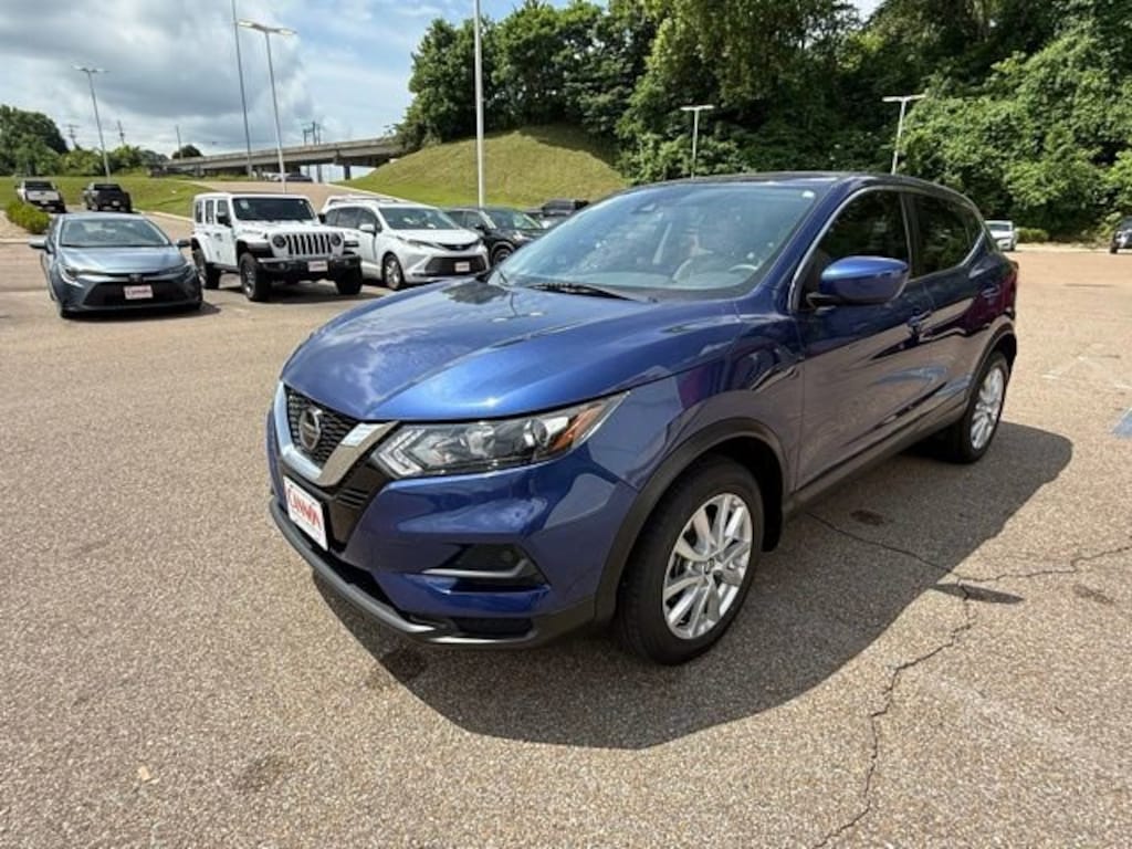 Used 2021 Nissan Rogue Sport S FWD S