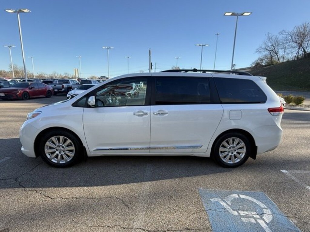 Used 2014 Toyota Sienna L Van