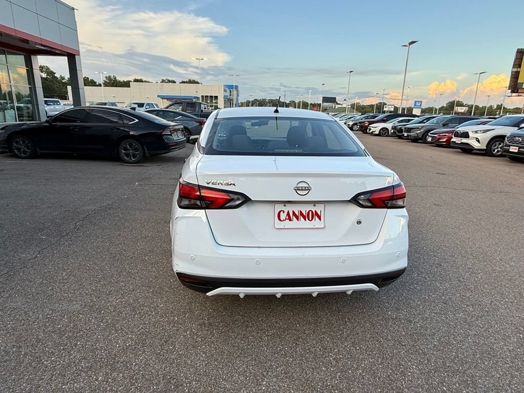 Used 2023 Nissan Versa S S CVT