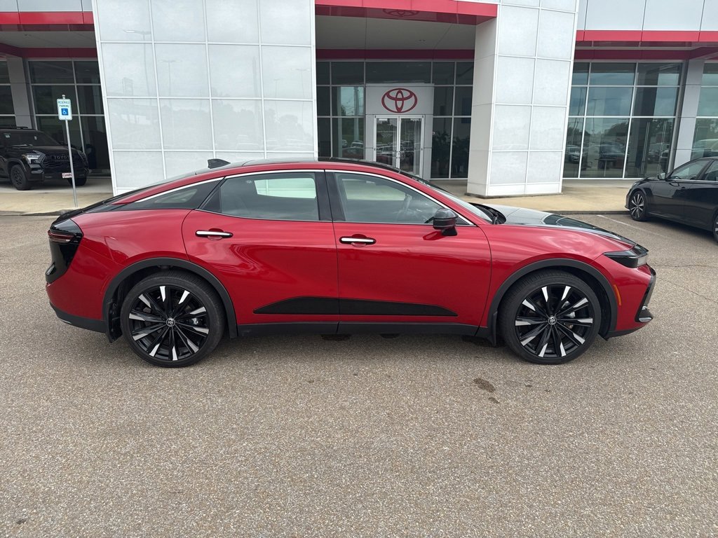 2024 Toyota Crown Platinum photo 2