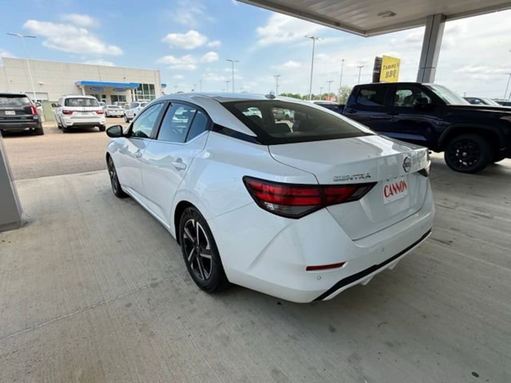 Used 2024 Nissan Sentra SV SV CVT