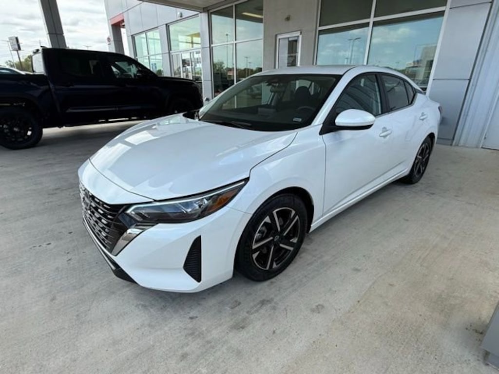 Used 2024 Nissan Sentra SV SV CVT